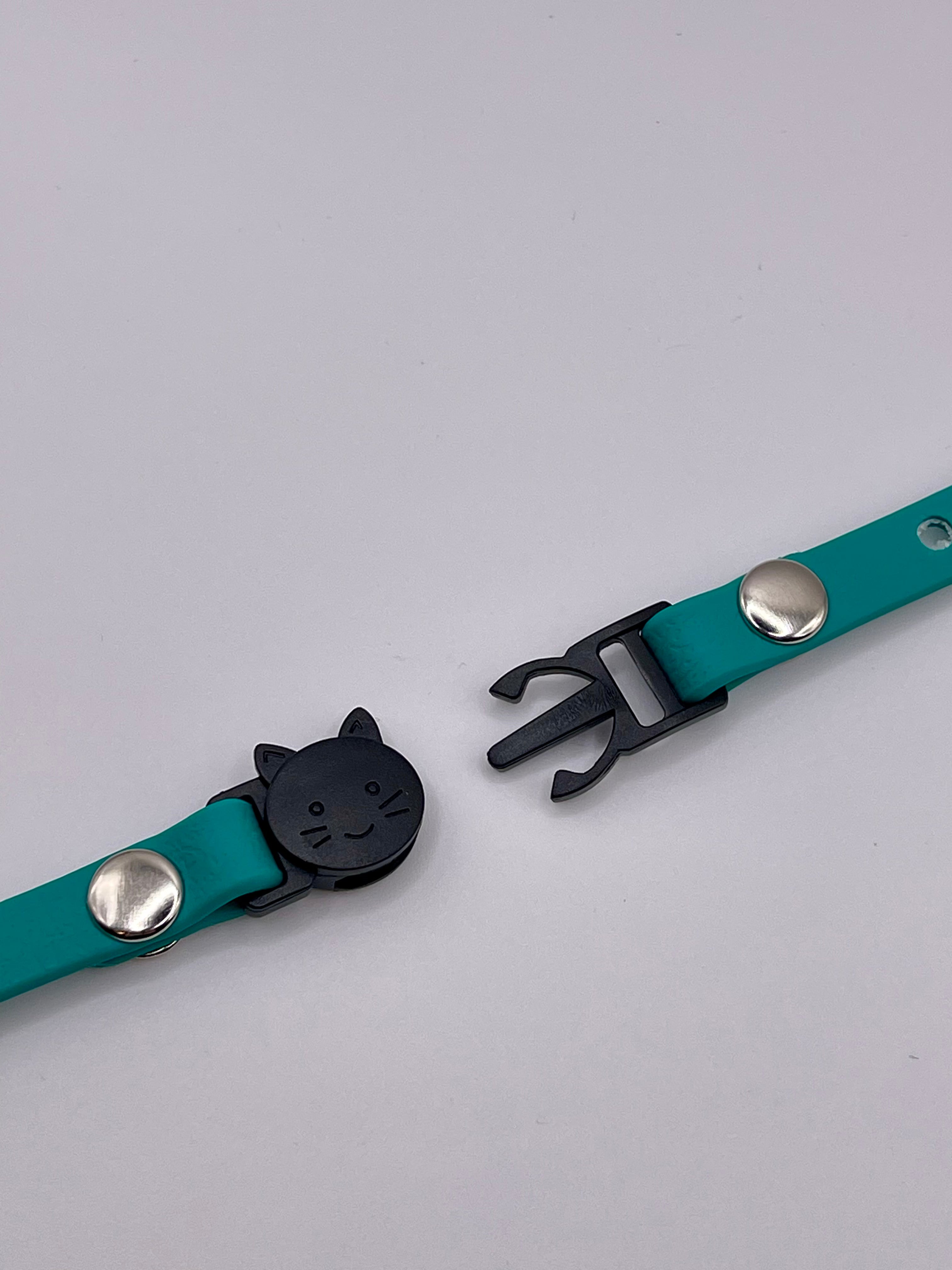 Collier anti-étranglement pour chat