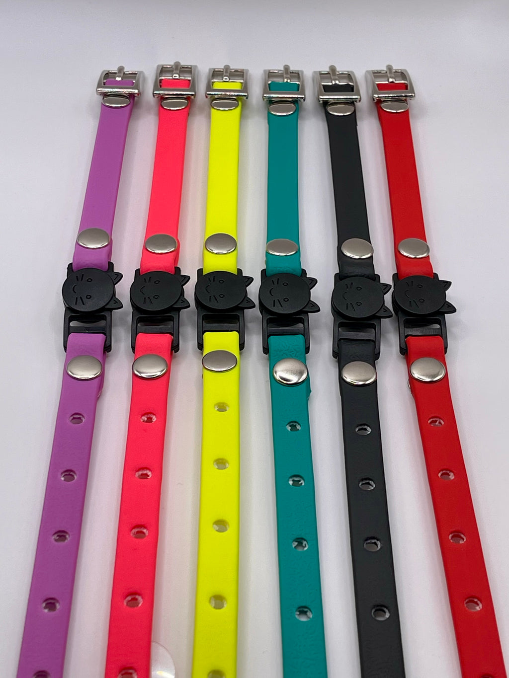 Collier anti-étranglement pour chat